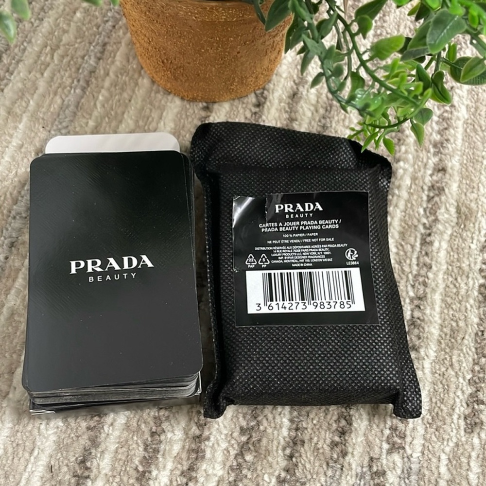 Prada Beauty✨🖤🤍Black Playing Cards